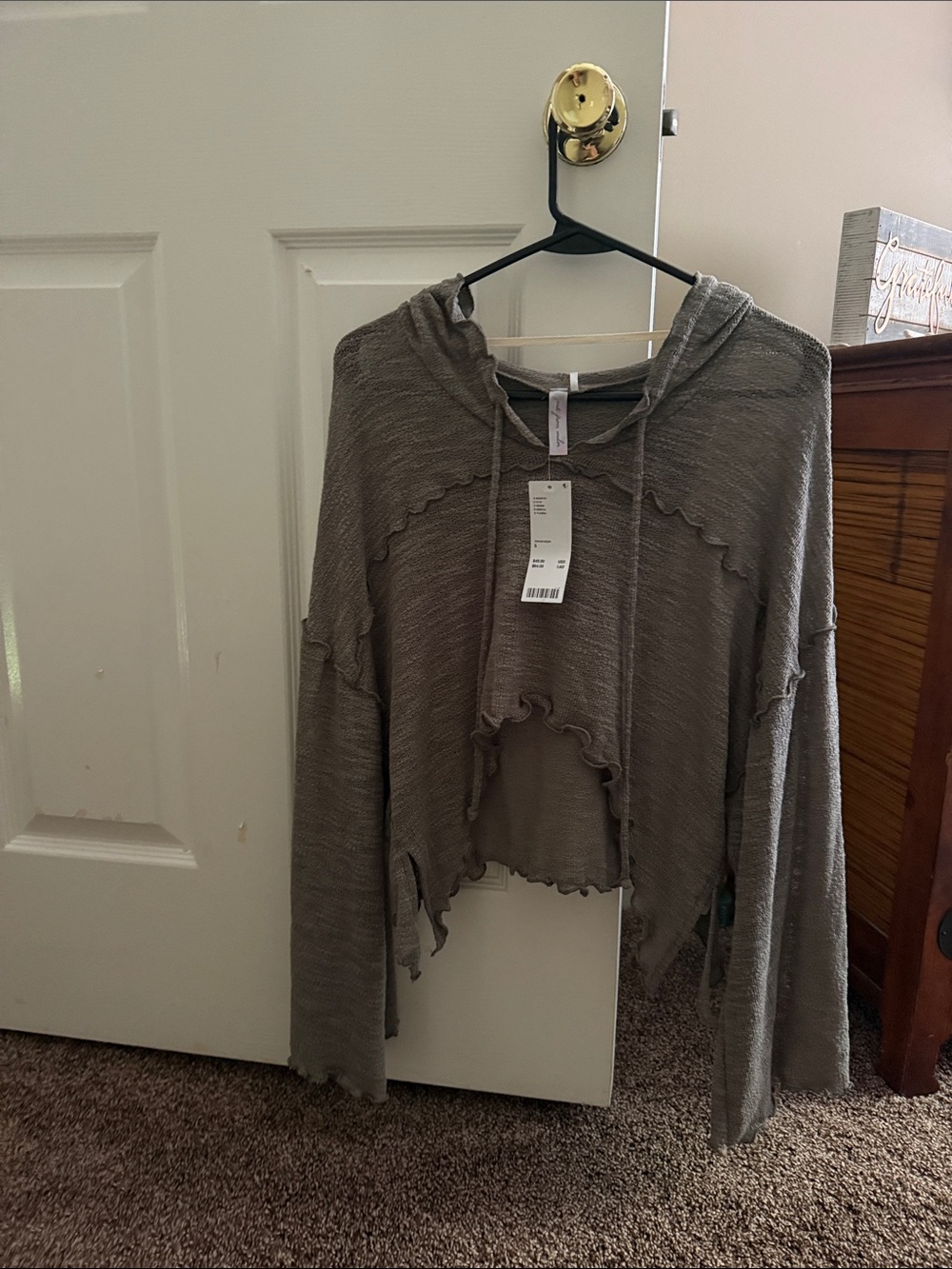 New with tags Out From Under size small Lightweight Hooded Crop Top in gray